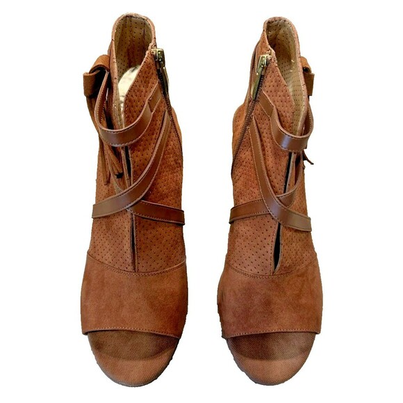 Women's Franco Sarto 'Fina 2' Rust Brown Suede Open Toe Bootie Heel Size 10 M - Picture 2 of 7